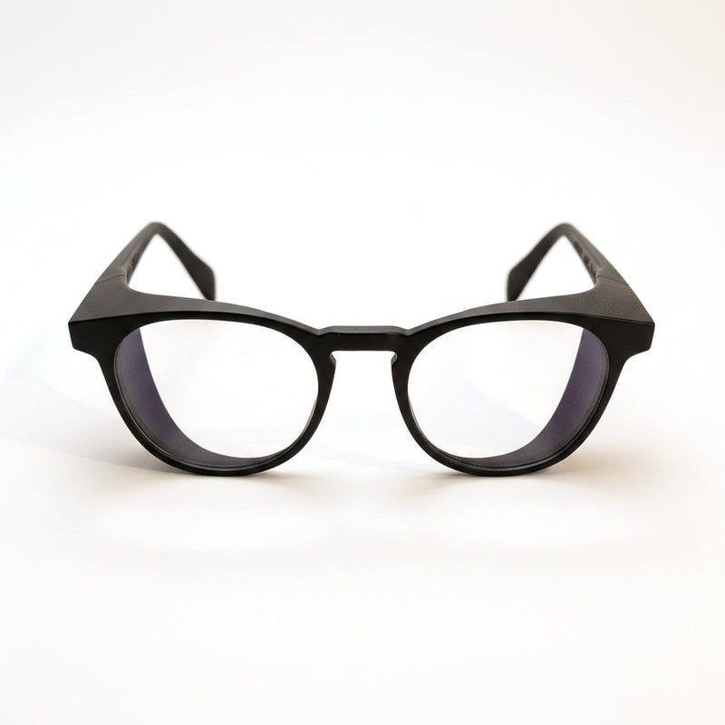 GOGHINI Focus Frames™ front view: matte black round frames with keyhole bridge and integrated peripheral-blocking side shields